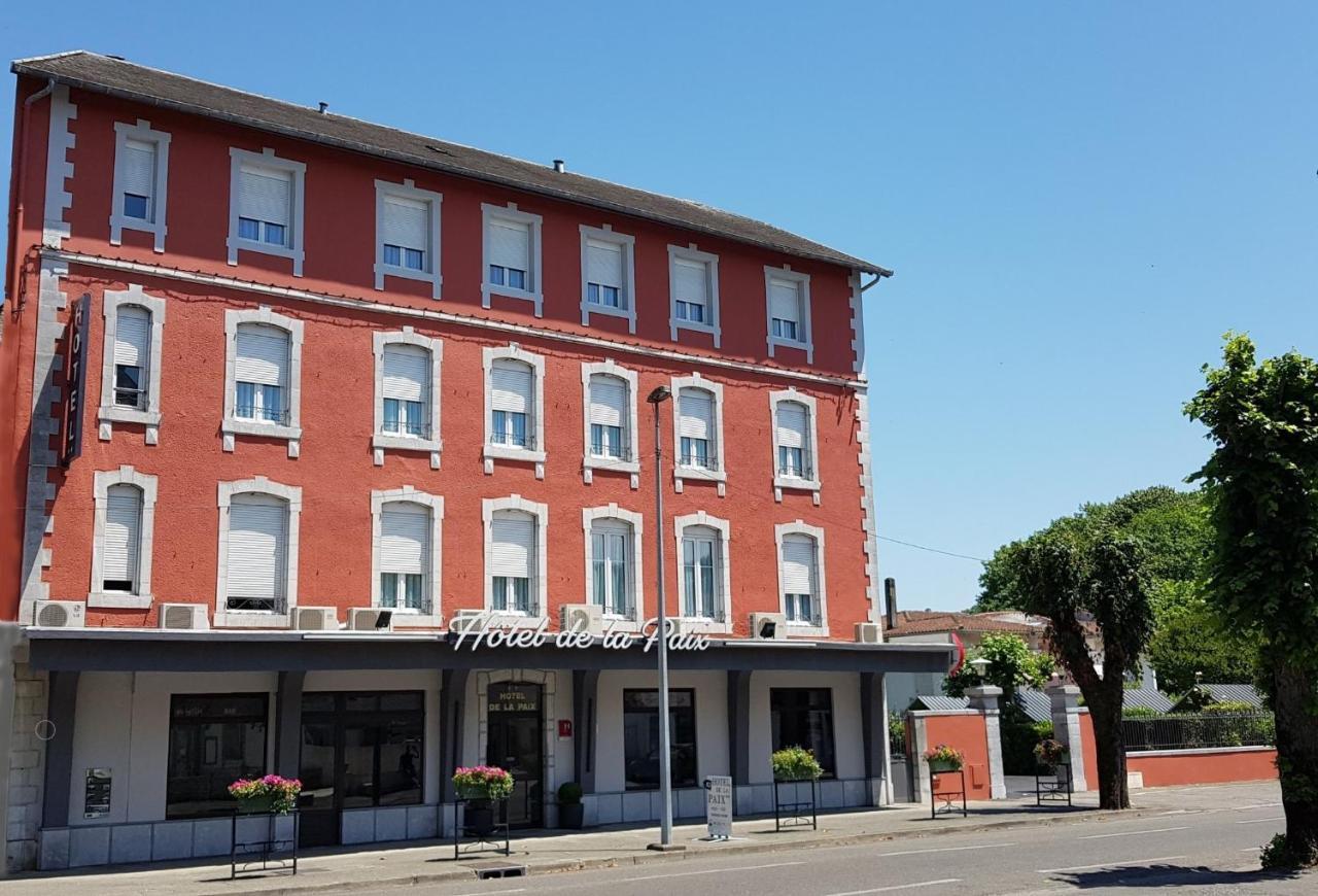 Hotel De La Paix Oloron-Sainte-Marie Εξωτερικό φωτογραφία